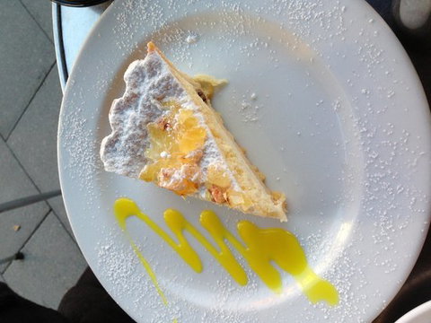 Zellini's Cafe - Accommodation Brisbane 0