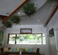 Driftwood Cafe at Akuna Bay - Accommodation Brisbane