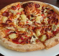 Sellino's Deli Cafe  Pizzeria