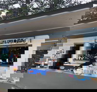 Zubi at Billy's - Accommodation Brisbane