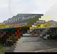 Cafe Ryan's Bakery - Accommodation Brisbane