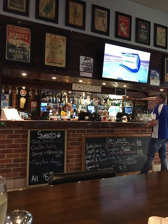 Hotel Dudley - Accommodation Brisbane 0