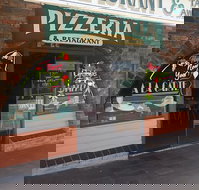 Anna  Sam Pizzeria Restaurant - Accommodation Brisbane