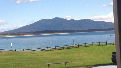 Bermi's Beachside Cafe - Accommodation Brisbane 0