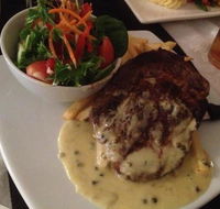 Bowning Hotel Dining Room - Accommodation Brisbane