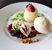 East Fusion Restaurant - Accommodation Brisbane