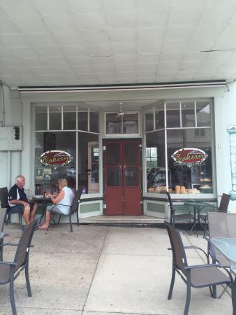 Gundagai Bakery - Accommodation Brisbane 0