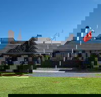 New England Motor Lodge - Accommodation Brisbane