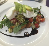 T-Table - Accommodation Brisbane