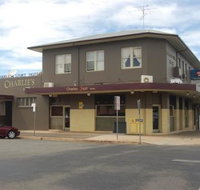 Charlies on East - Accommodation Brisbane