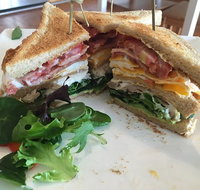 Chives - Accommodation Brisbane