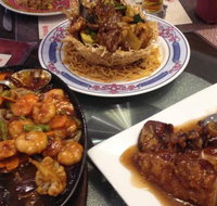 Hong Loch Chinese Restaurant - Accommodation Brisbane