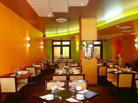 Asian Cafe - Accommodation Brisbane 0