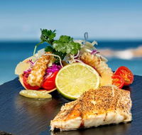 Surf Club Restaurant  Bar - Accommodation Brisbane