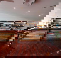 The Timbercutter - Accommodation Brisbane