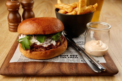 Eltham Hotel Bistro - Accommodation Brisbane 0