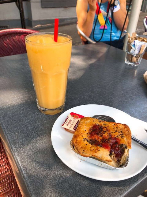 Elwood Patisserie And Bakery - Accommodation Brisbane 0