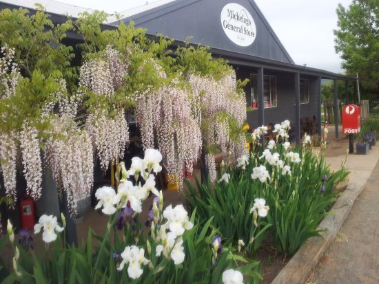 Michelago NSW Accommodation Brisbane