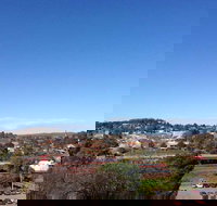 Custom Cater Cafe and Catering