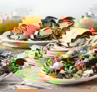 Sumo Salad - Broadbeach - Accommodation Brisbane