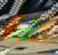 Ten One Ate - Accommodation Brisbane