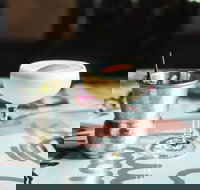 Hot Plate Bakery  Cafe