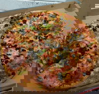 Basso Pizza - Accommodation Brisbane