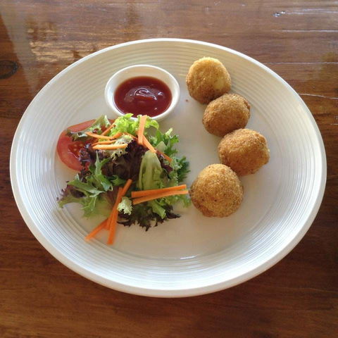 Chicken On Charcoal - Accommodation Brisbane 0