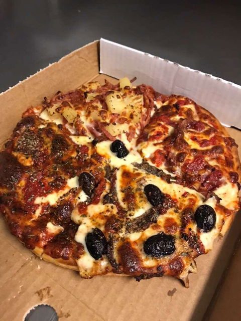 Gummy's Traditional Fish & Chips - Accommodation Brisbane 0