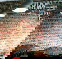 Steam  Wall - Accommodation Brisbane