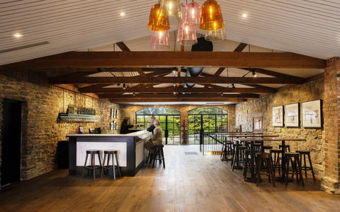 Henschke - Accommodation Brisbane 2