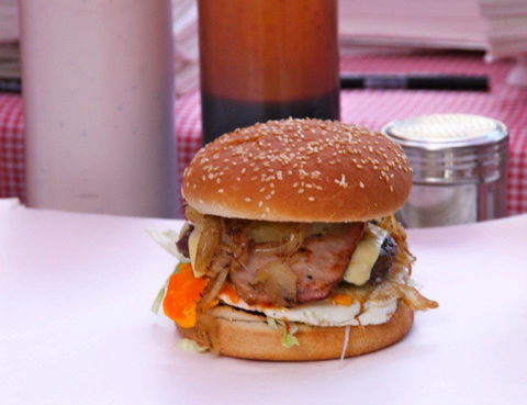 Paul's Famous Hamburgers - Sylvania - Accommodation Brisbane 0