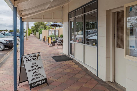 Wudinna Bakery - Accommodation Brisbane 0