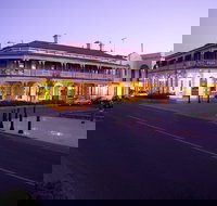 Jens Town Hall Hotel - Accommodation Brisbane