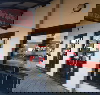 Frankies at Forde - Accommodation Brisbane