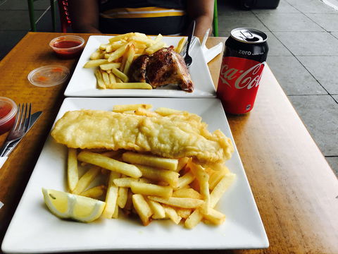 Beach Box Cafe - Accommodation Brisbane 0