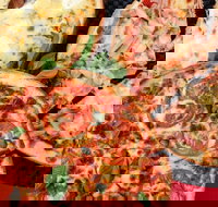 Pizza Pitt - Lynwood Country Club - Accommodation Brisbane