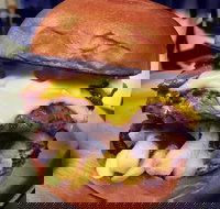 Two Hungry Bears - Accommodation Brisbane