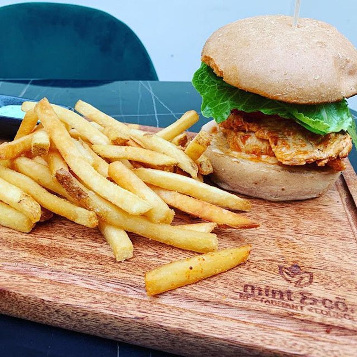 Staceys Bridge VIC Accommodation Brisbane