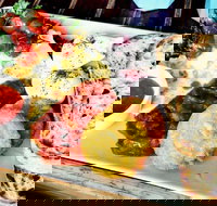 The Glass Onion Society - Accommodation Brisbane