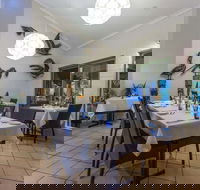 Wild Prawn Cafe Bar and Grill - Accommodation Brisbane