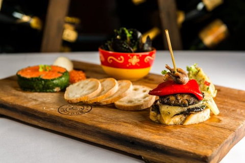 Moda Restaurant - Accommodation Brisbane 0