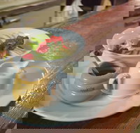 Sandy Feet Cafe and Health Foods