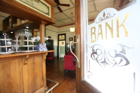 The Old Bank Gladstone - Accommodation Brisbane 0