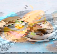 Jamaica Blue - Campbelltown - Accommodation Brisbane