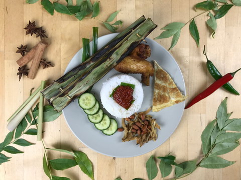 Nasi Society - Accommodation Brisbane 0