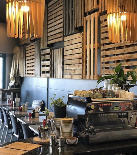 The Crossing Cafe - Accommodation Brisbane 0