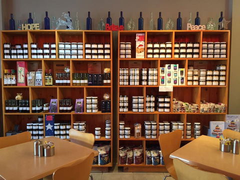 Perenti Cafe - Accommodation Brisbane 0