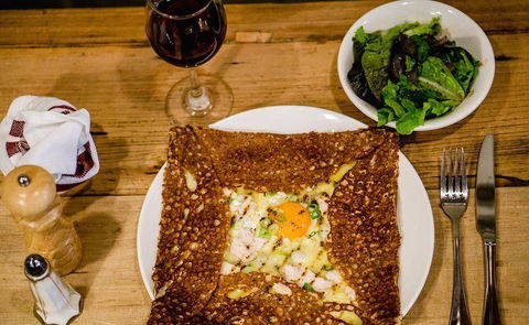 Bellas Cafe & Licensed Italian Restaurant - Accommodation Brisbane 5