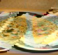 Kabul Roundabout Pizza - Accommodation Brisbane